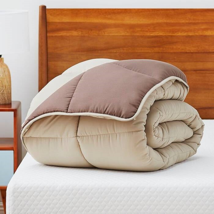 Twin Size All Seasons Plush Beige/Brown Reversible Polyester Down Alternative Comforter
