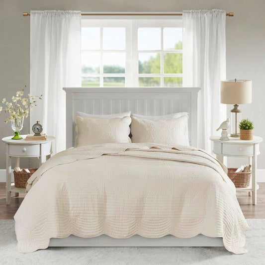 Full/Queen Size 3 Piece Reversible Scalloped Edges Microfiber Quilt Set in Cream