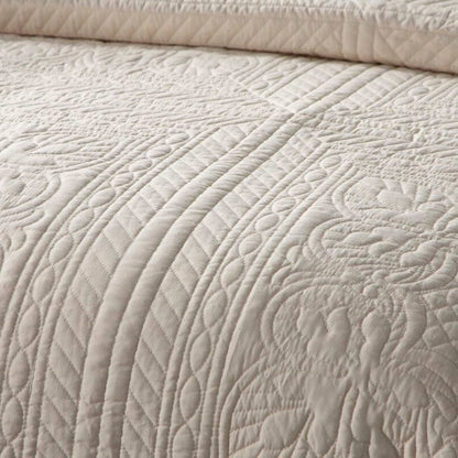 Full/Queen Size 3 Piece Reversible Scalloped Edges Microfiber Quilt Set in Cream