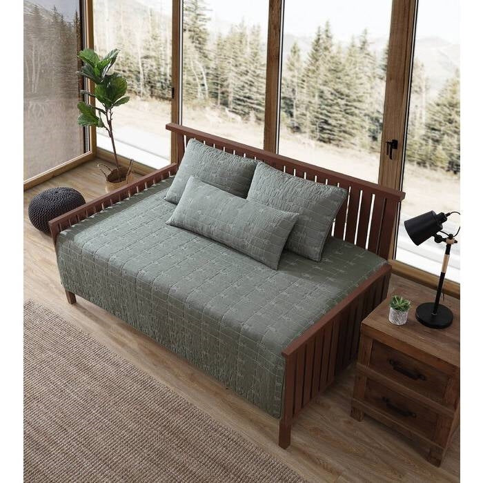 Lightweight Green Brick Fish 4 Piece Cotton Daybed Set