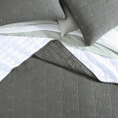 Lightweight Green Brick Fish 4 Piece Cotton Daybed Set