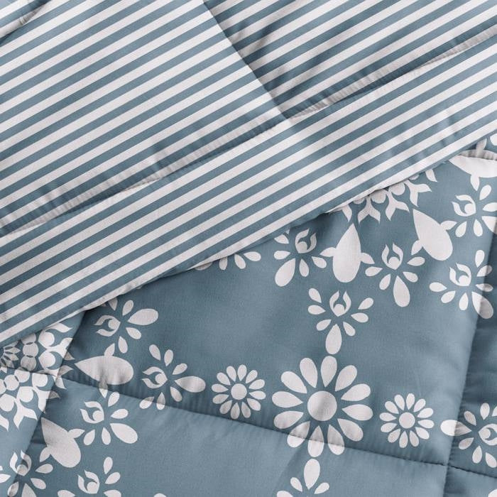 Full/Queen 3 Piece Blue Reversible Daisy Medallion Striped Comforter Set