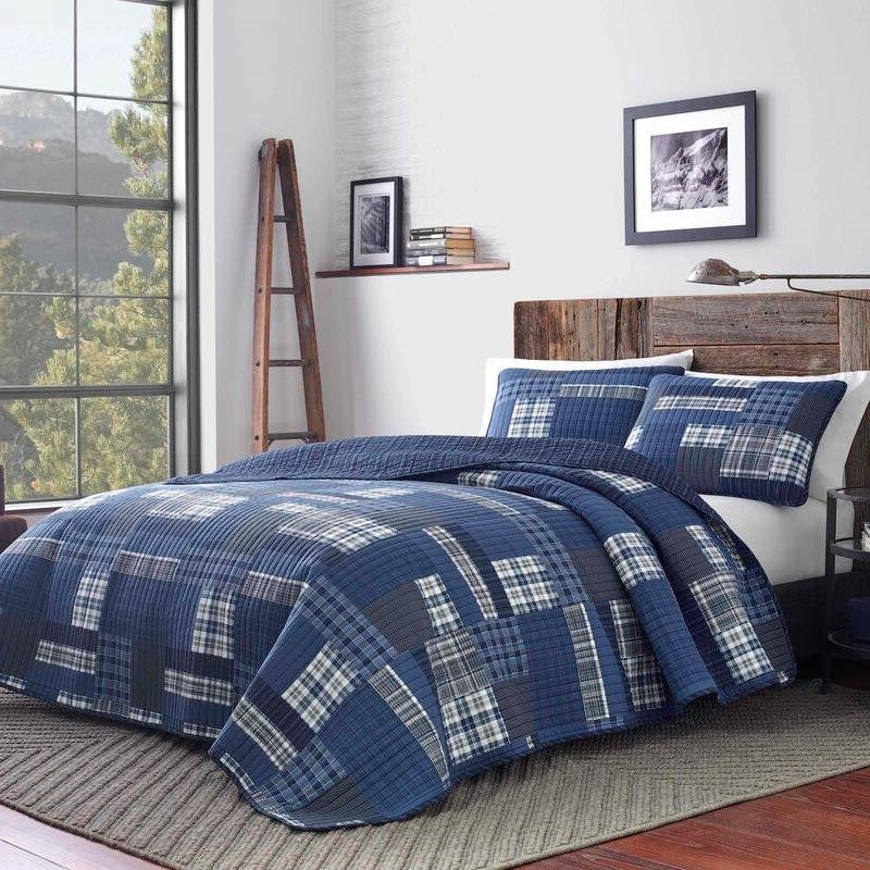 Full/Queen, 3 Piece Blue Patchwork Cotton Reversible Quilt Set