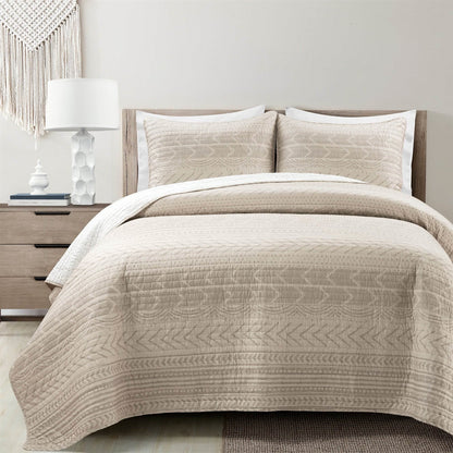 Full/Queen Scandinavian Beige Reversible Cotton Quilt Set