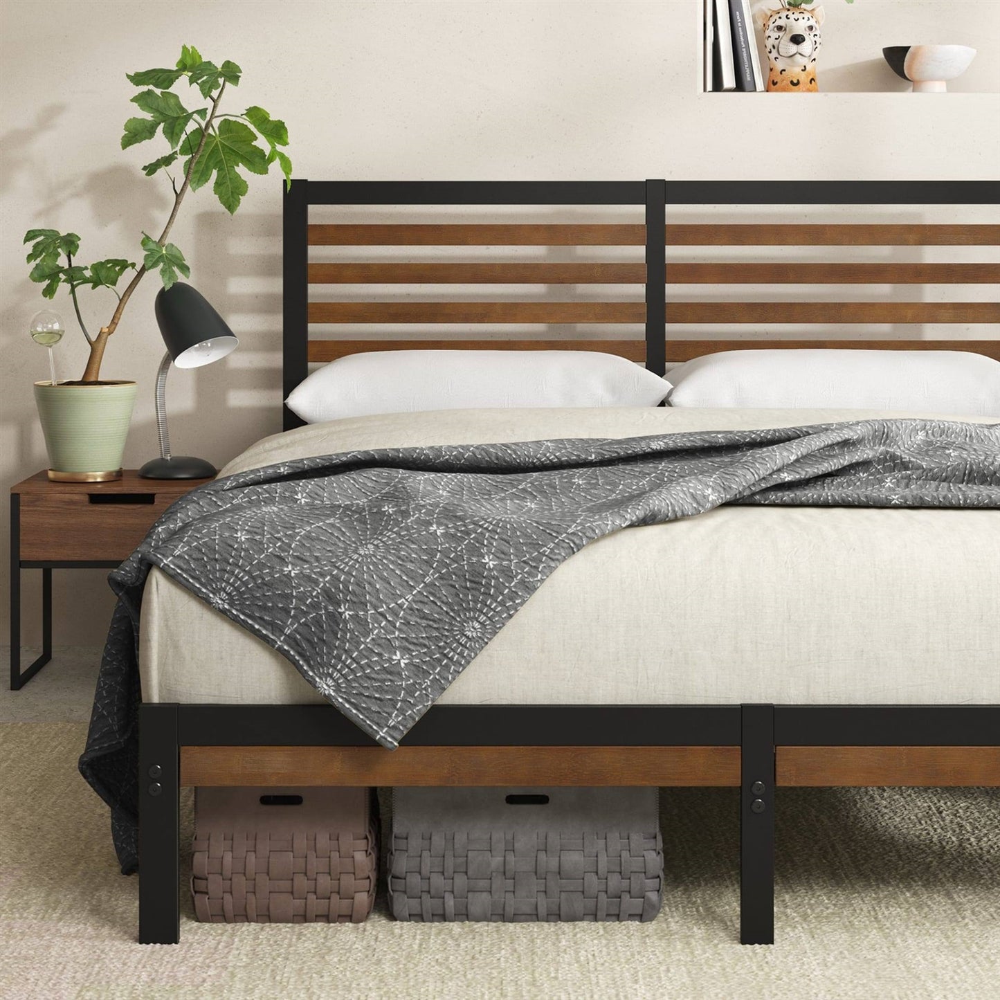 Queen Size Eco Friendly Bamboo Metal Platform Bed Frame