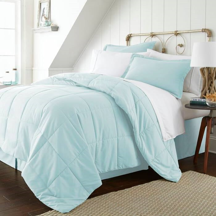 King Size Microfiber Baffle-Box 8-Piece Reversible Bed In A Bag in Aqua