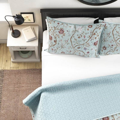 3 Piece FarmHouse Blue Flowers/Vines Cotton Reversible Quilt Set, King