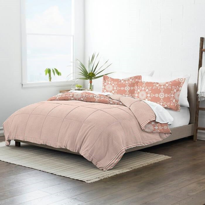 Twin Size 2 Piece Clay Reversible Daisy Medallion Striped Comforter Set