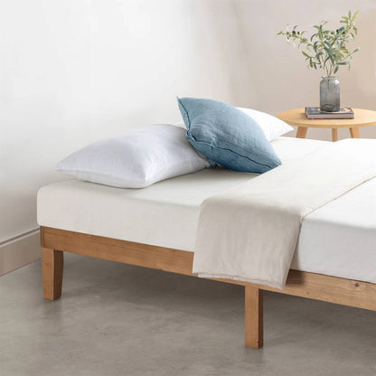 Twin size Solid Wood Platform Bed Frame in Natural Wooden Finish