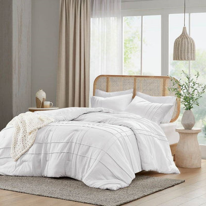 Full/Queen Microfiber Pleated Soft Washed Comforter Set White